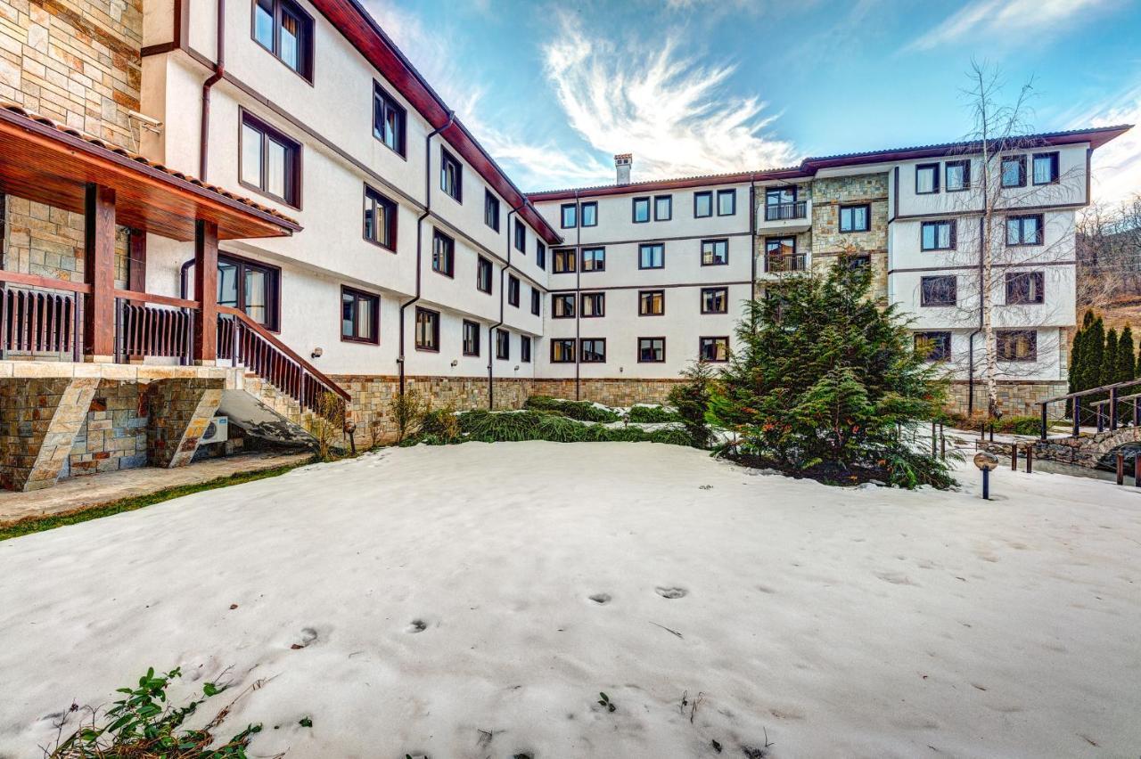 Aparthotel Silver Hills Free Parking Smolyan Exterior photo